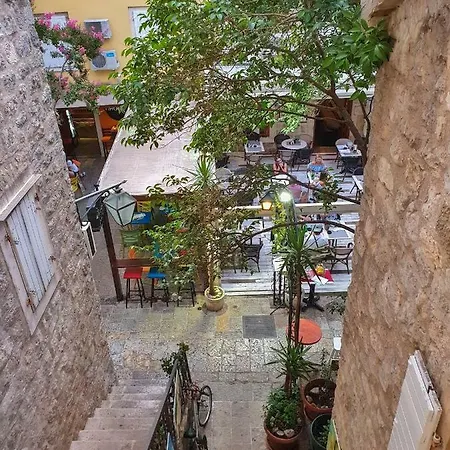 Old Town Point Апартаменти Будва